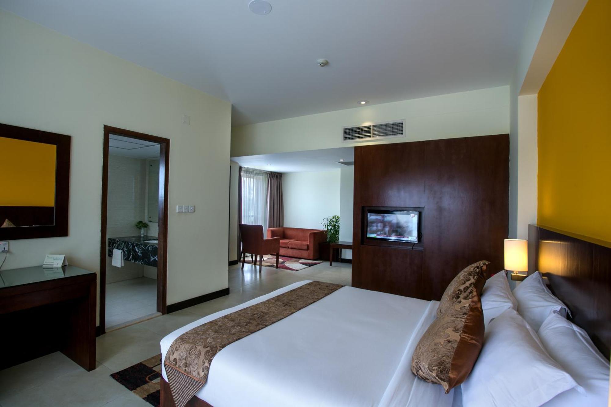 Hotel Grand Park Barishal Buitenkant foto