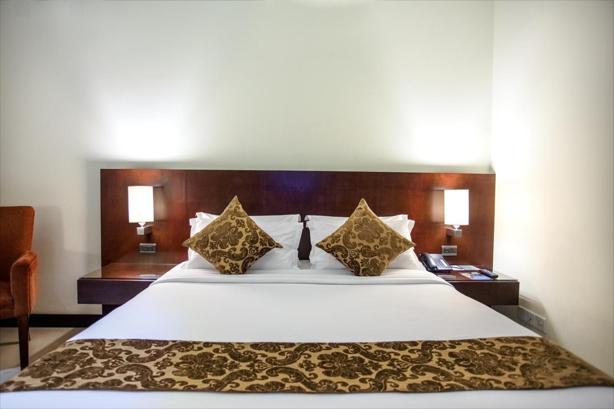 Hotel Grand Park Barishal Buitenkant foto