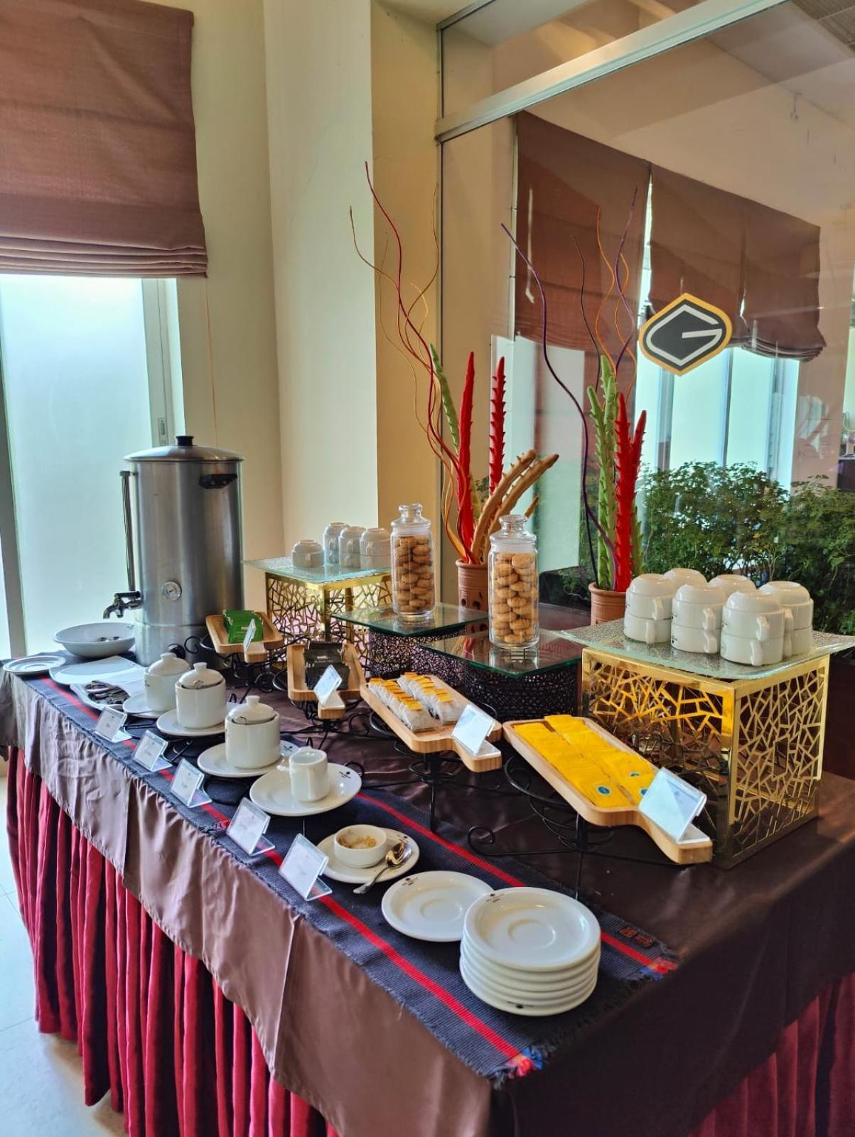Hotel Grand Park Barishal Buitenkant foto