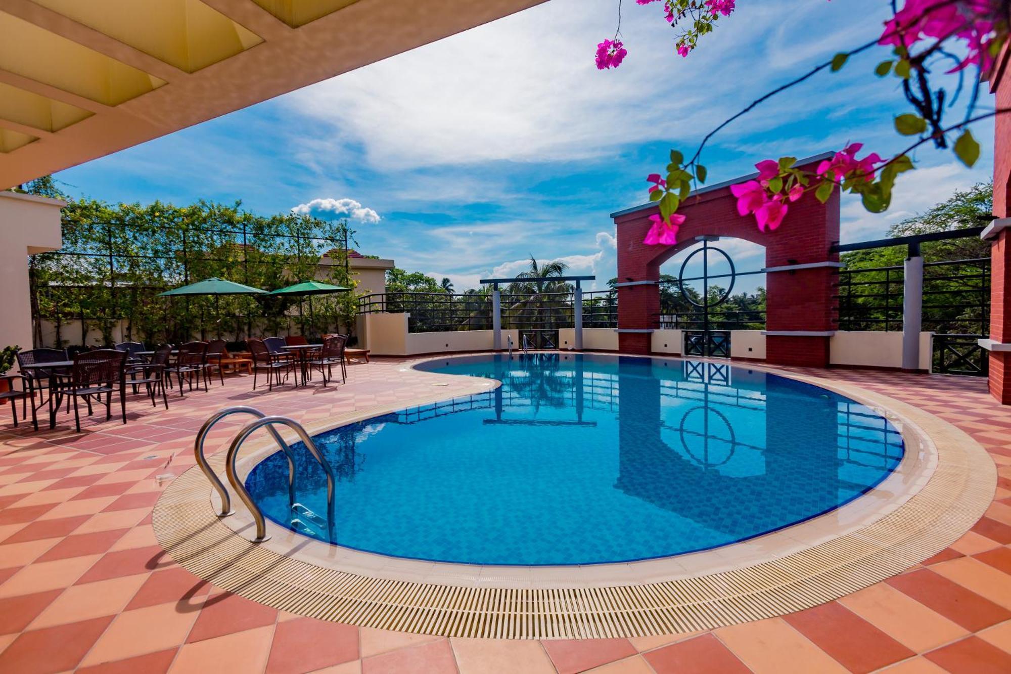 Hotel Grand Park Barishal Buitenkant foto