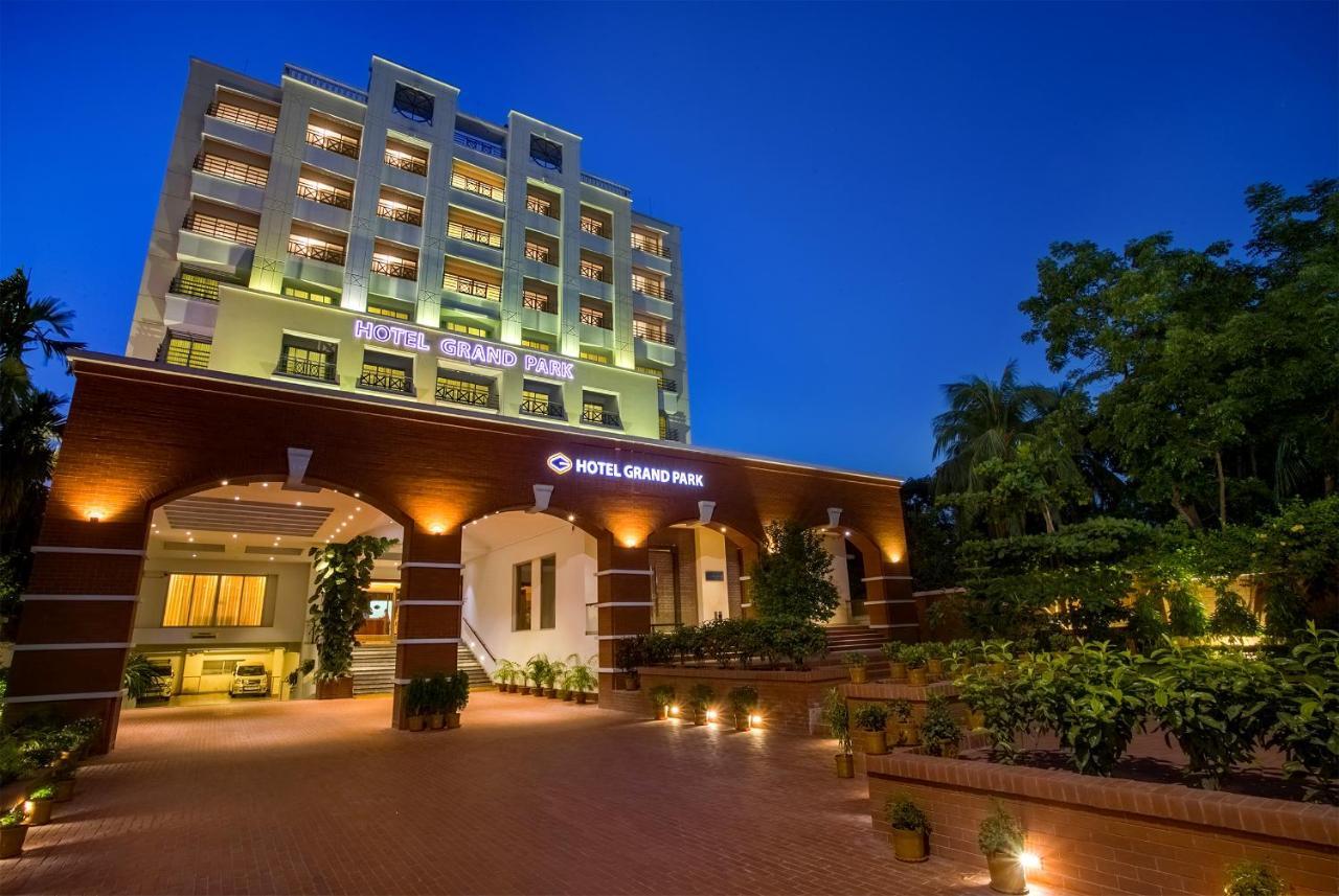 Hotel Grand Park Barishal Buitenkant foto
